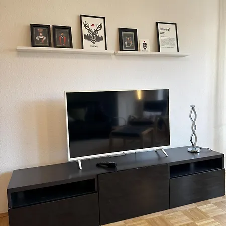 Schwarzwald Style Dreiwelten Card Inkl Freier Eintritt Solemar Ruhige Mit 85 Qm Zentral Parkanlage Stellplatz Apartament Bad Dürrheim