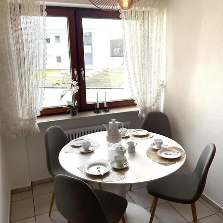Apartament Schwarzwald Style Dreiwelten Card Inkl Freier Eintritt Solemar Ruhige Mit 85 Qm Zentral Parkanlage Stellplatz Bad Dürrheim