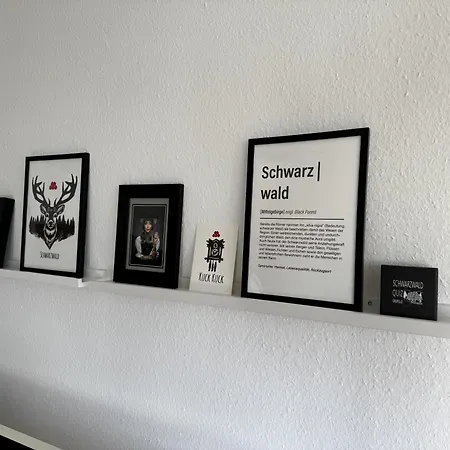 Schwarzwald Style Dreiwelten Card Inkl Freier Eintritt Solemar Ruhige Mit 85 Qm Zentral Parkanlage Stellplatz Apartament Bad Dürrheim